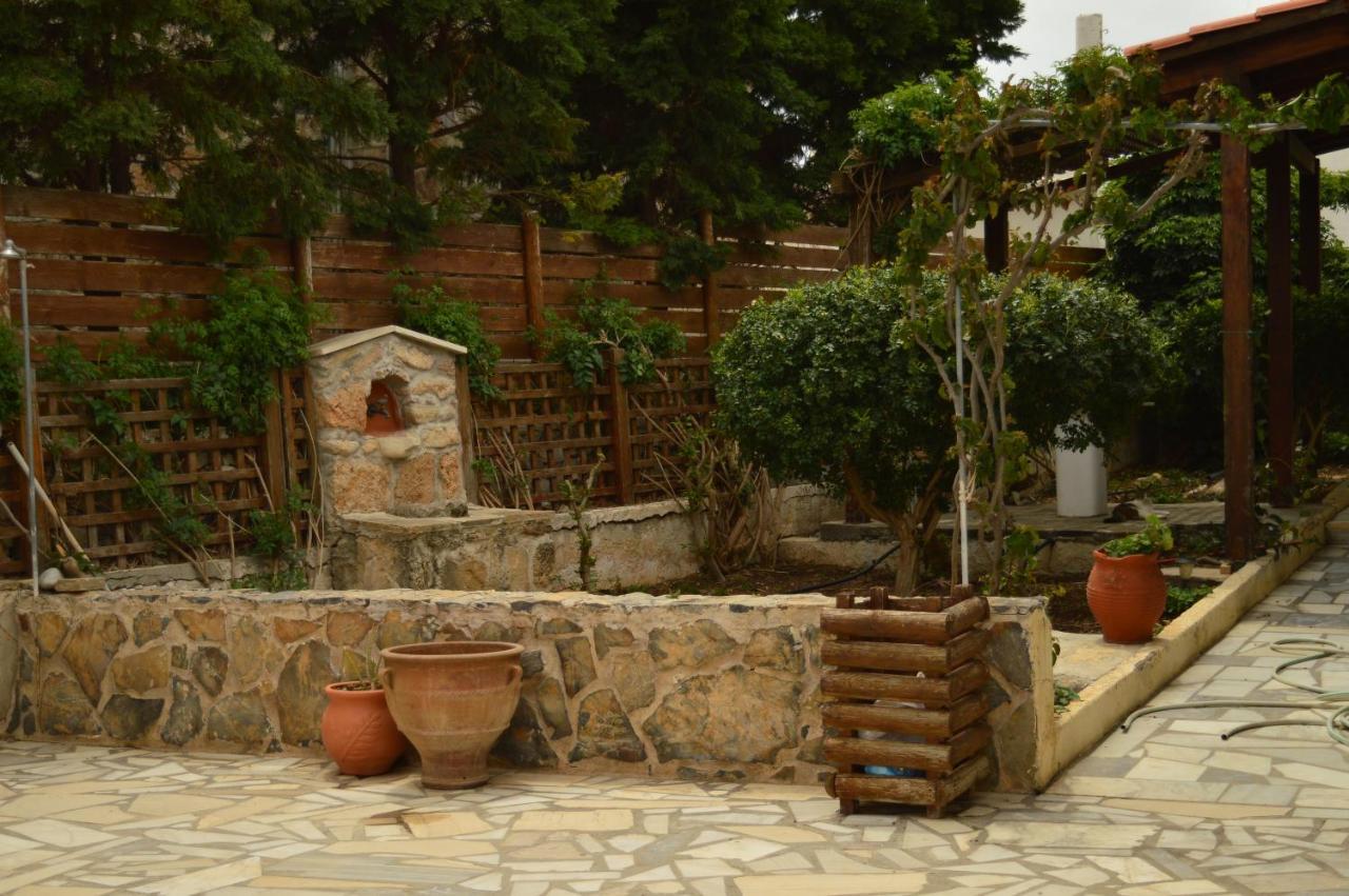 La Casa Azul - Blue House * Sitia (Crete)